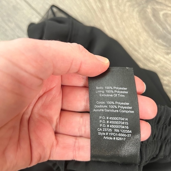 Aritzia Babaton Norbert Shorts Mesh Lace trim Mid low rise Black Size XXS - Picture 12 of 12